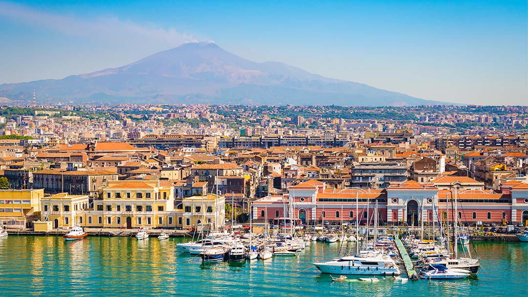 Sicilia es la isla más grande del mar mediterráneo