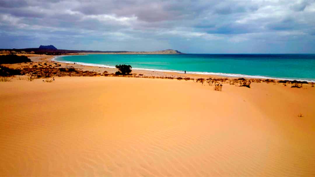 Cabo Verde es un destino perfecto para hacer surf, buceo e incluso trekking